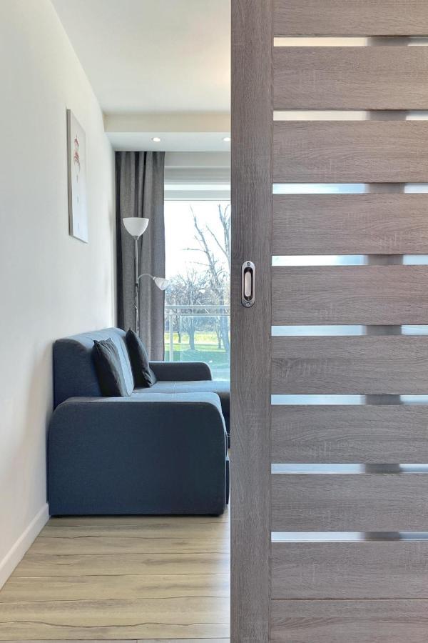 Capital Towers - Apartament Green Z Widokiem Na Rzeke Rzeszów Εξωτερικό φωτογραφία