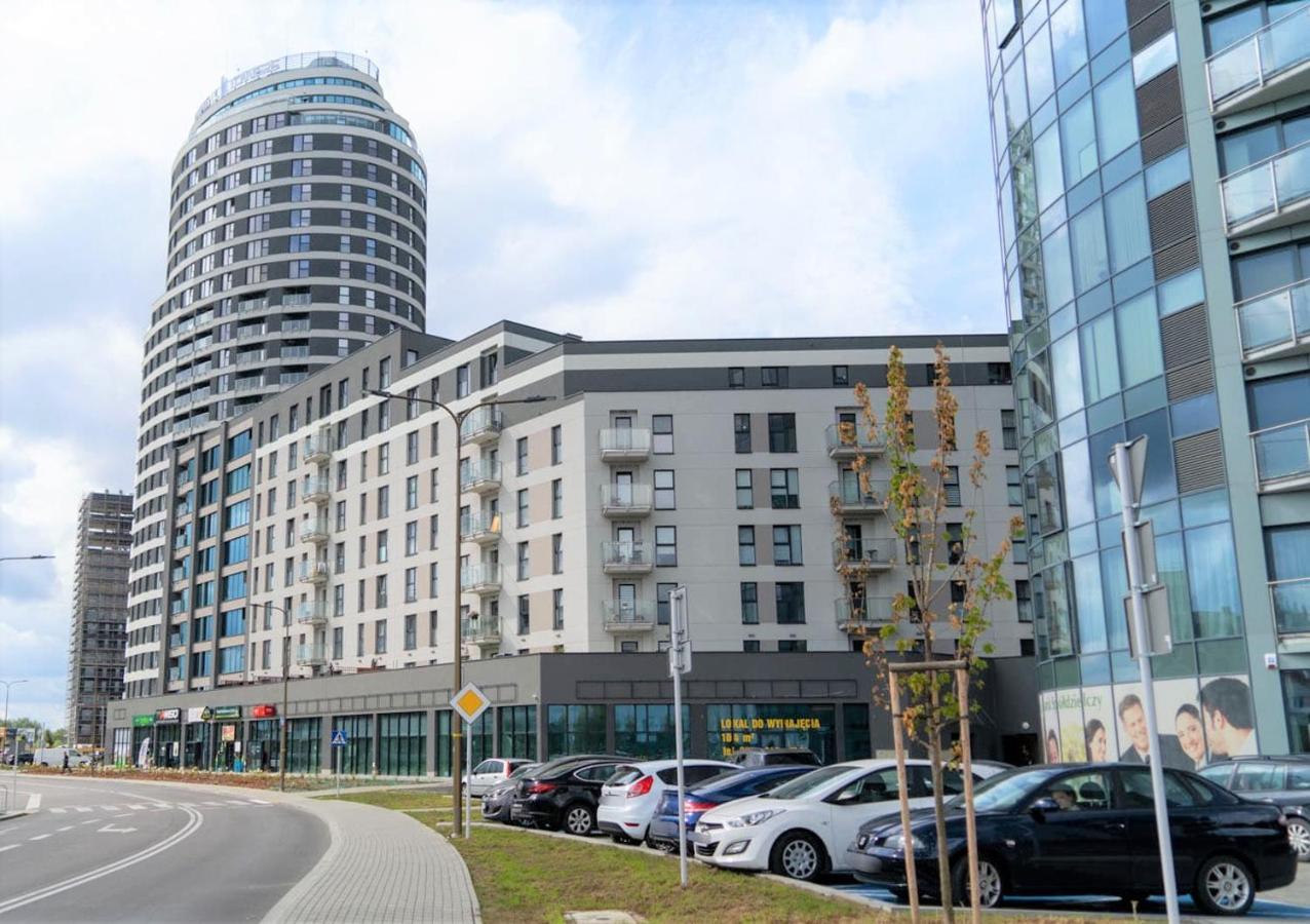 Capital Towers - Apartament Green Z Widokiem Na Rzeke Rzeszów Εξωτερικό φωτογραφία